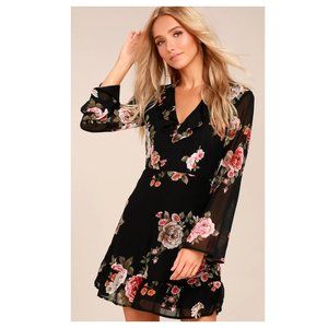 Lulu's Alive with Artistry Long Sleeve Dress NWT